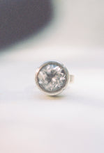 Load image into Gallery viewer, Swedish Chunky Crystal Ring
