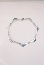 Load image into Gallery viewer, Hermann Siersbøl Wave Paneled Toggle Choker
