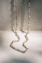 Load image into Gallery viewer, Spiral U Link Necklace

