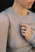 Load image into Gallery viewer, Gold Dots Ring with Pink Sapphires
