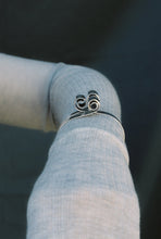 Load image into Gallery viewer, Puig Doria Ribbon Cuff
