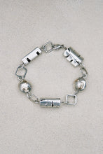 Load image into Gallery viewer, 1999 Artisan Cutout Sculptural Link Bracelet
