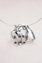 Load image into Gallery viewer, 1978 Artisan Flower Pendant
