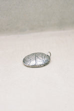 Load image into Gallery viewer, Face Pendant
