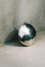 Load image into Gallery viewer, 1925 Reversible Tortoiseshell Compact Pendant
