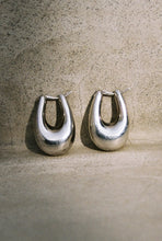 Load image into Gallery viewer, Perfect Elongated Puffy Hoops
