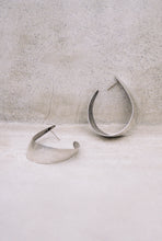 Load image into Gallery viewer, Wide Tapered Ribbon Hoop Earrings
