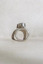Load image into Gallery viewer, Goshenite Marquise Bezel Ring
