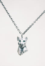 Load image into Gallery viewer, Aesa Fecund Feline with Emeralds
