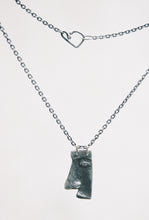 Load image into Gallery viewer, Aesa Private Eyes Necklace
