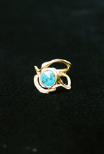 Load image into Gallery viewer, Modernist Sculptural Turquoise Gold Ring
