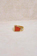 Load image into Gallery viewer, Modernist Coral Ring with Diamond
