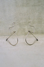 Load image into Gallery viewer, Abstract Wire Earrings with Black Pearl
