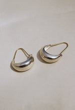 Load image into Gallery viewer, Basket Hoop Earrings
