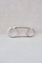Load image into Gallery viewer, Artisan Multi-Finger Bar Ring
