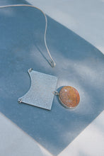 Load image into Gallery viewer, Mid-Century Hook Collar with Detachable Agate Panel
