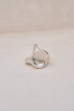 Load image into Gallery viewer, Greek Heavyweight Pinched Ring
