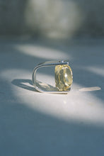 Load image into Gallery viewer, Spinning Citrine Silver Ring
