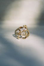 Load image into Gallery viewer, Artisan Curling Gold Spiral Ring

