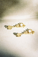 Load image into Gallery viewer, Brutalist Pearl Double Drop Earrings
