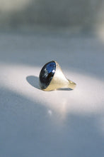 Load image into Gallery viewer, Antique Dark Shungite Signet Ring
