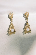 Load image into Gallery viewer, Brutalist Pearl Double Drop Earrings
