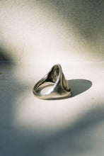 Load image into Gallery viewer, Carved Drawing Signet Ring
