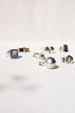 Load image into Gallery viewer, Square Signet Ring with Chalcedony
