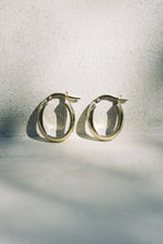 Load image into Gallery viewer, GOLD HOOPS 3
