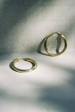 Load image into Gallery viewer, GOLD HOOPS 4
