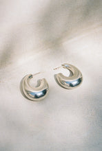 Load image into Gallery viewer, Puffy Tapered Hoops with Gold Posts
