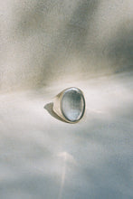 Load image into Gallery viewer, Silver Signet Ring
