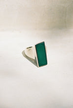 Load image into Gallery viewer, Green Chalcedony S'Paliu Ring
