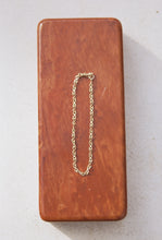 Load image into Gallery viewer, Gold Infinity Link Chain Bracelet
