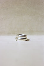 Load image into Gallery viewer, Half Donut Band
