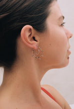 Load image into Gallery viewer, Melty Radiant Spiral Hoops
