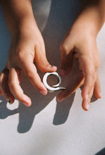 Load image into Gallery viewer, Postmodern Spiral Hollow Form Ring
