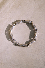 Load image into Gallery viewer, Postmodern Twist Link Bracelet
