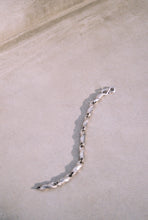 Load image into Gallery viewer, Postmodern Twist Link Bracelet
