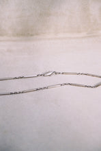 Load image into Gallery viewer, Mid-Century Alternating Rectangle Link Chain
