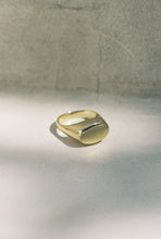 Load image into Gallery viewer, The Gold Mirror Signet
