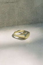 Load image into Gallery viewer, The Gold Mirror Signet
