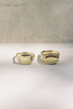 Load image into Gallery viewer, The Gold Mirror Signet

