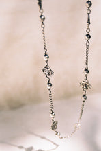Load image into Gallery viewer, Victorian Dual Face Chain
