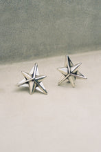 Load image into Gallery viewer, Casa Spratling Estrellas Earrings
