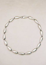 Load image into Gallery viewer, Casa Spratling Teardrop Necklace
