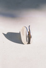 Load image into Gallery viewer, Henning Ulrichsen Open Crest Ring

