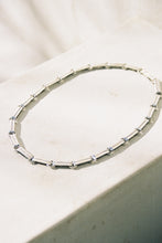 Load image into Gallery viewer, Casa Spratling Single Ribbon Link Chain
