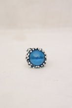 Load image into Gallery viewer, Brutalist Blue Art Glass Orb Ring
