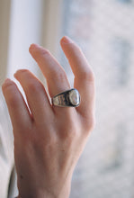 Load image into Gallery viewer, Artist Signed Asymmetric Pearl Shield Ring
